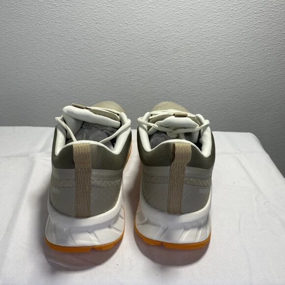 NEW KEEN Versa Core Waterproof Low-Top Sneakers – Women's 10 – Tan – New - Picture 3 of 6